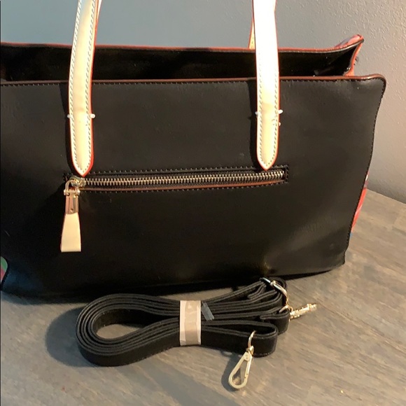 Floral Handbag // NWOT 🎉🎉 HOST PICK🎉🎉 - Picture 4 of 7